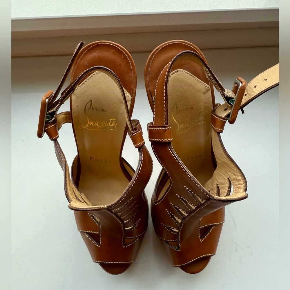 Christian Louboutin Camel Leather Gladiator Sandal Heels - Picture 5 of 8